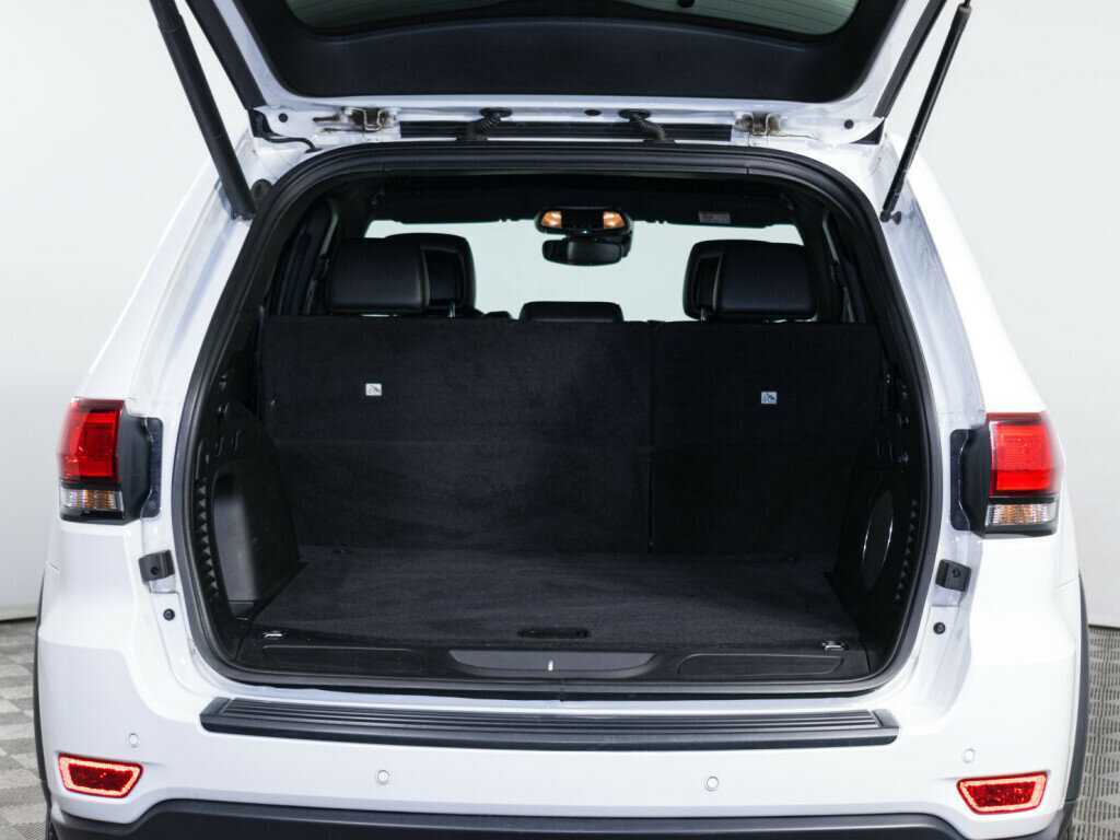 Jeep Grand Cherokee 2021 года с пробегом. Фото: #6