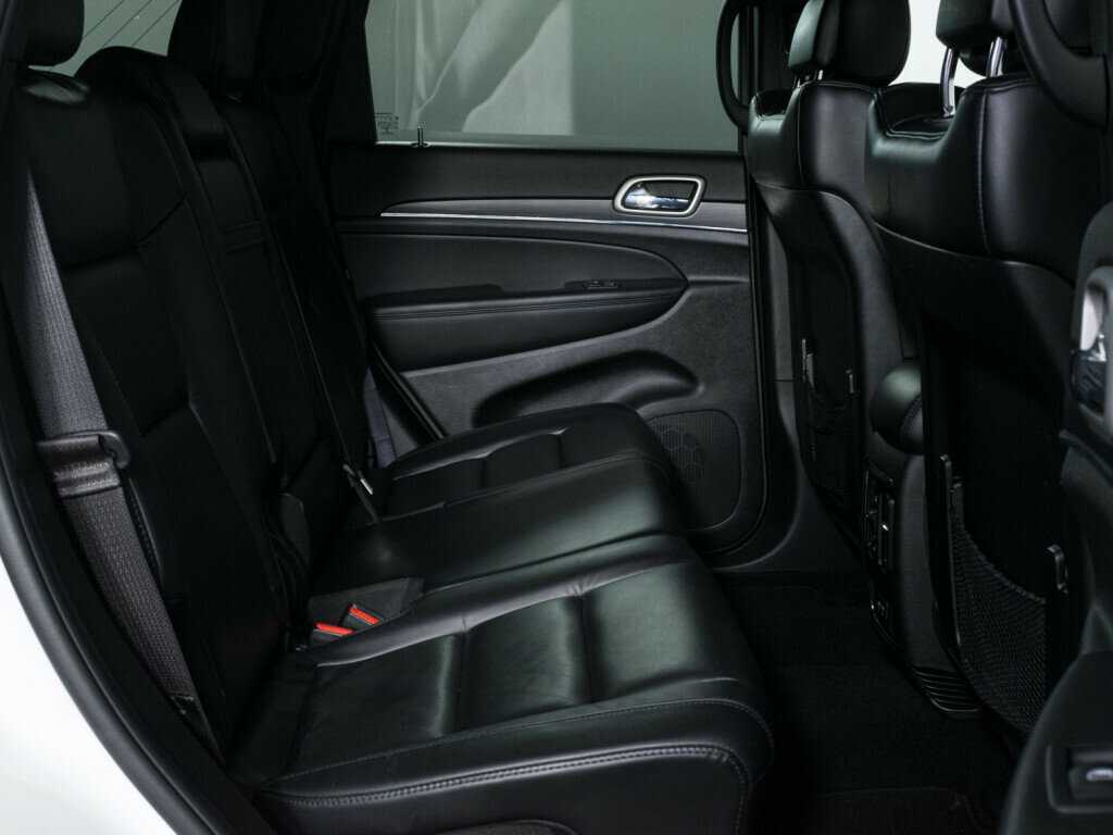 Jeep Grand Cherokee 2021 года с пробегом. Фото: #10