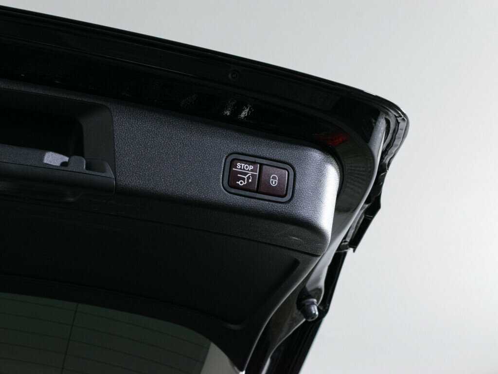 Mercedes-Benz GLE 2015 года с пробегом. Фото: #9