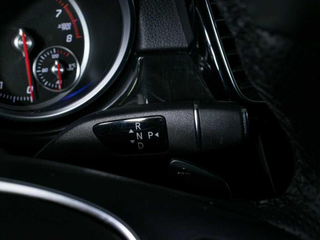 Mercedes-Benz GLE 2015 года с пробегом. Фото: #15