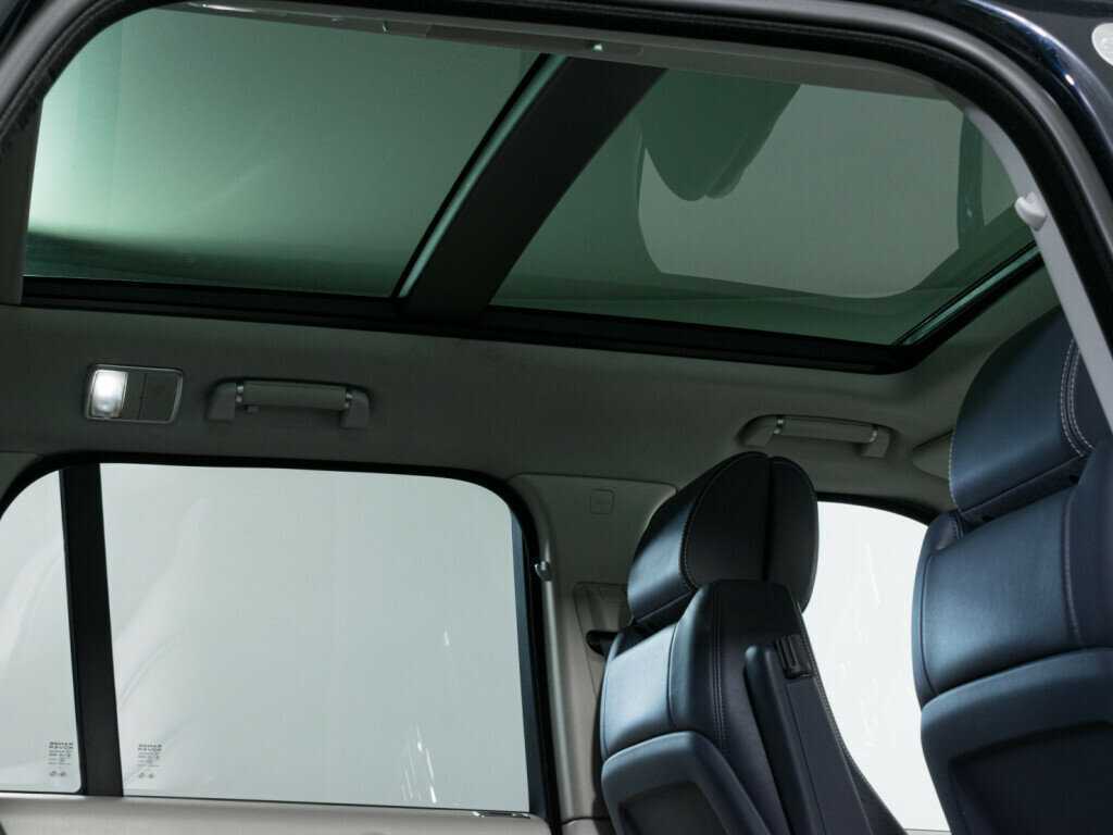 Land Rover Range Rover 2015 года с пробегом. Фото: #14