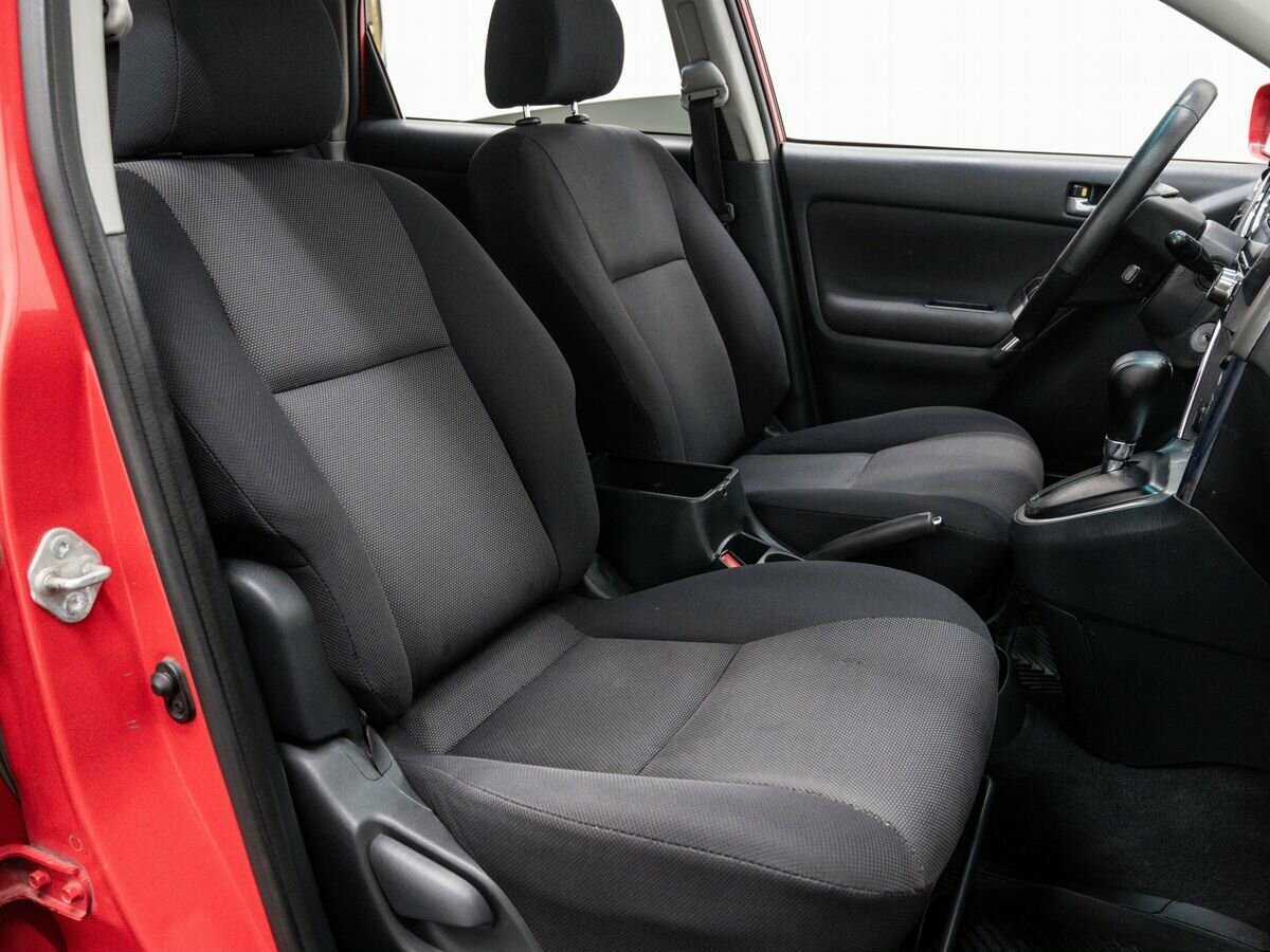 Toyota Matrix 2002 года с пробегом. Фото: #8