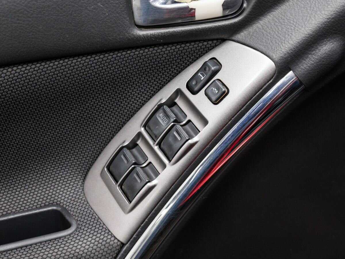 Toyota Matrix 2002 года с пробегом. Фото: #15