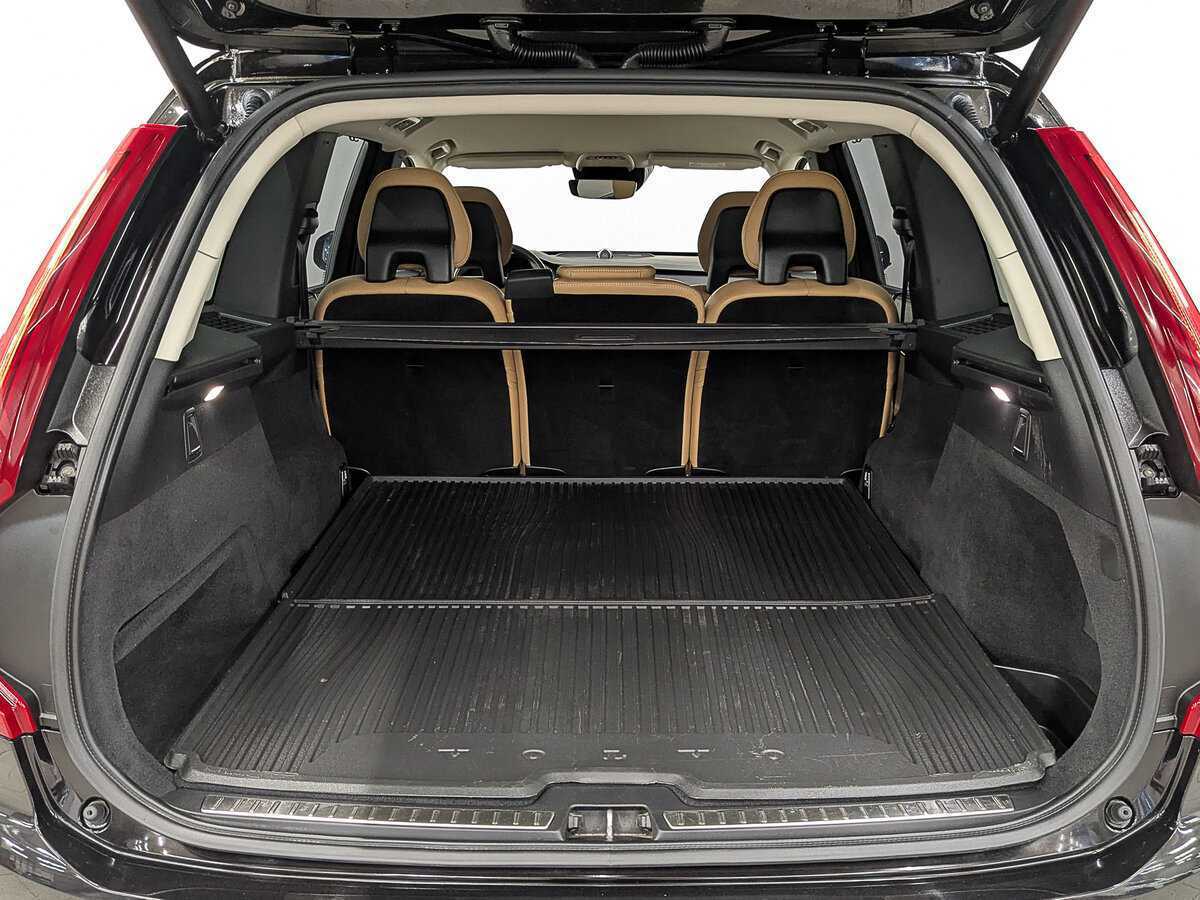 Volvo XC90 2015 года с пробегом. Фото: #9