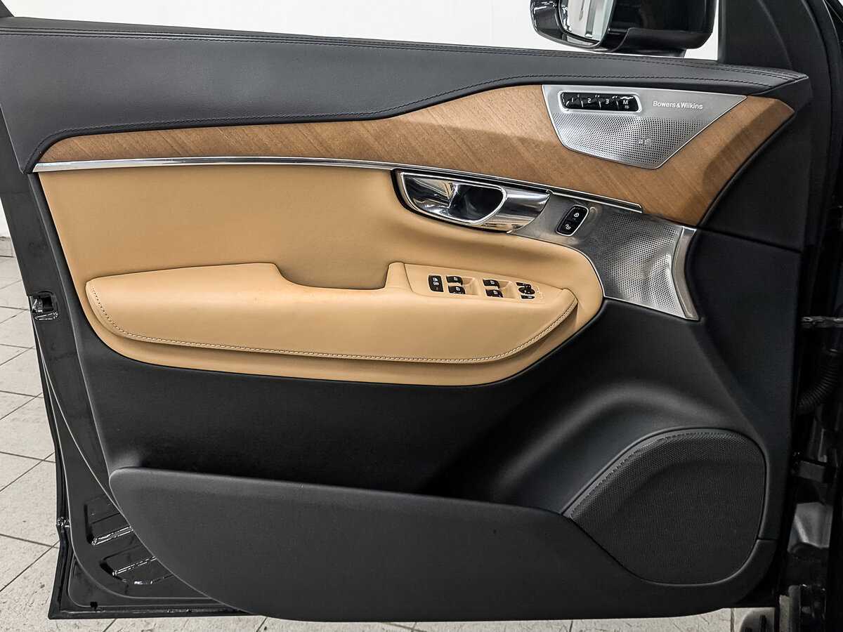 Volvo XC90 2015 года с пробегом. Фото: #18