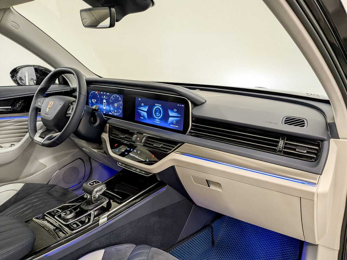 Hongqi HS5 2024 года с пробегом. Фото: #10