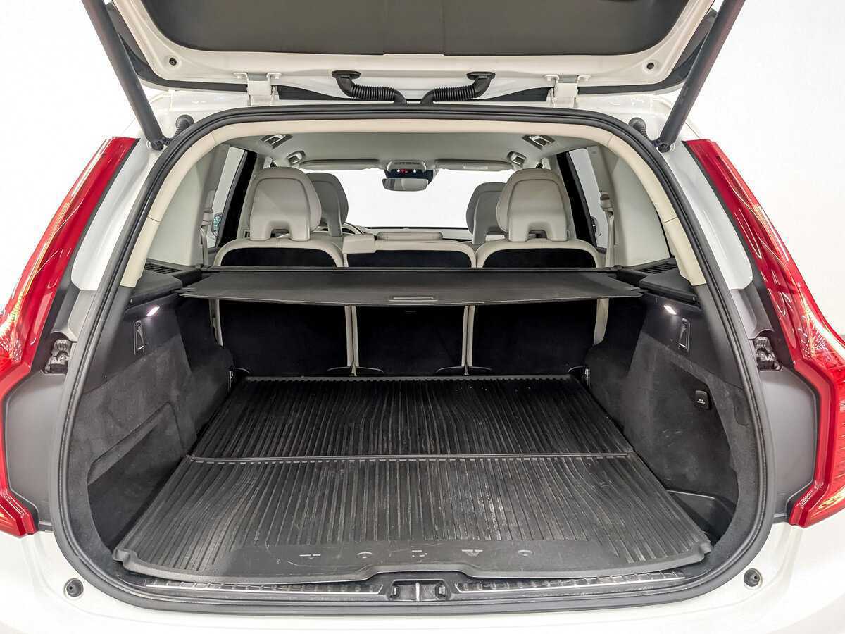 Volvo XC90 2017 года с пробегом. Фото: #9