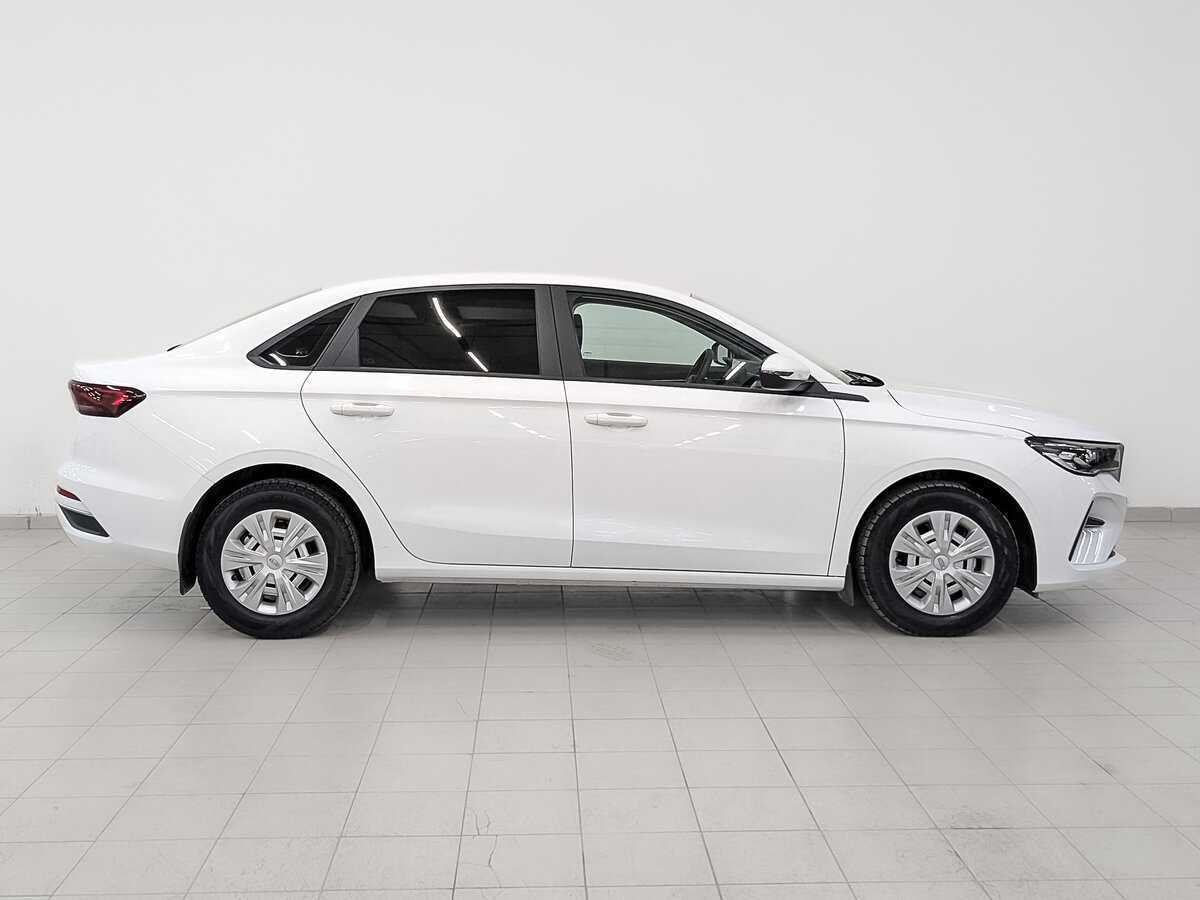 Geely Emgrand 2024 года с пробегом. Фото: #3