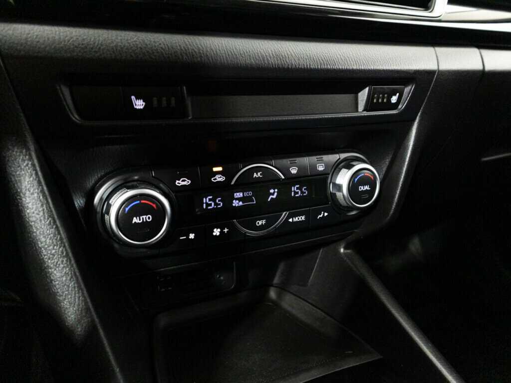 Б/У Мазда 3 2013 года. Фото: #16