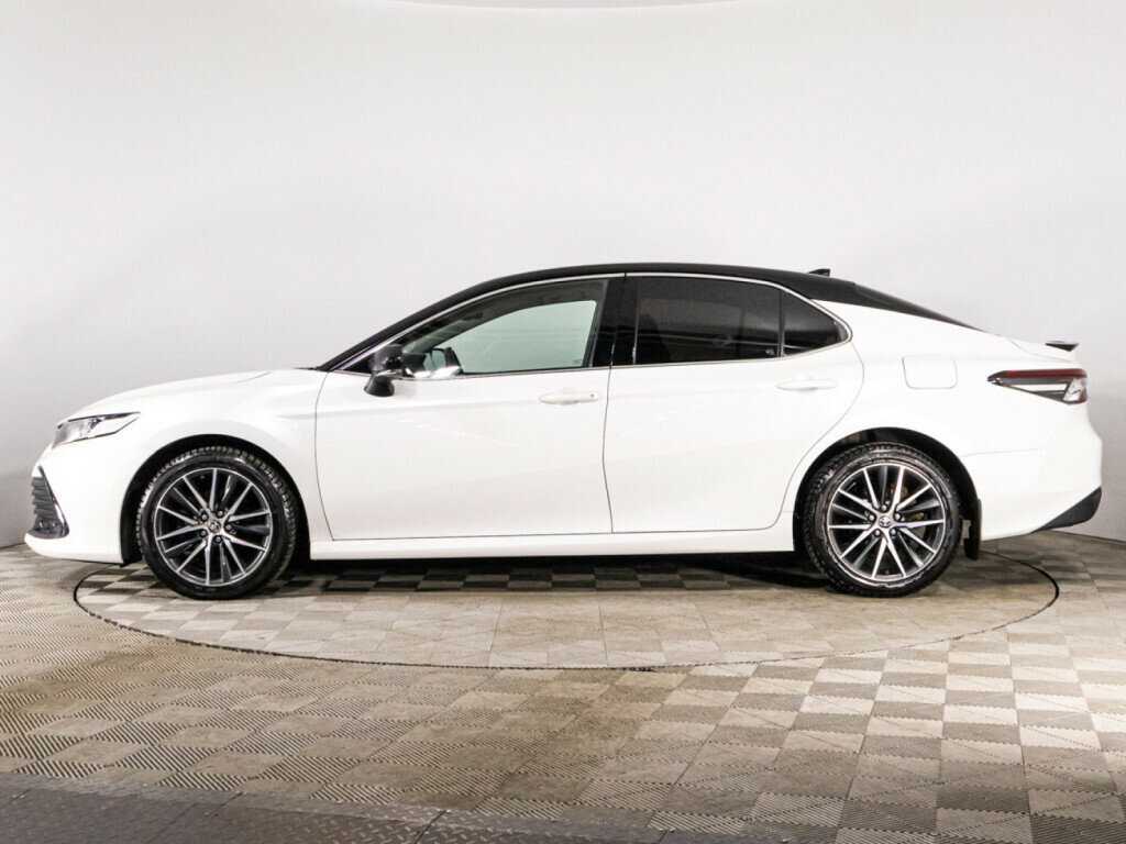 Toyota Camry 2021 года с пробегом. Фото: #7