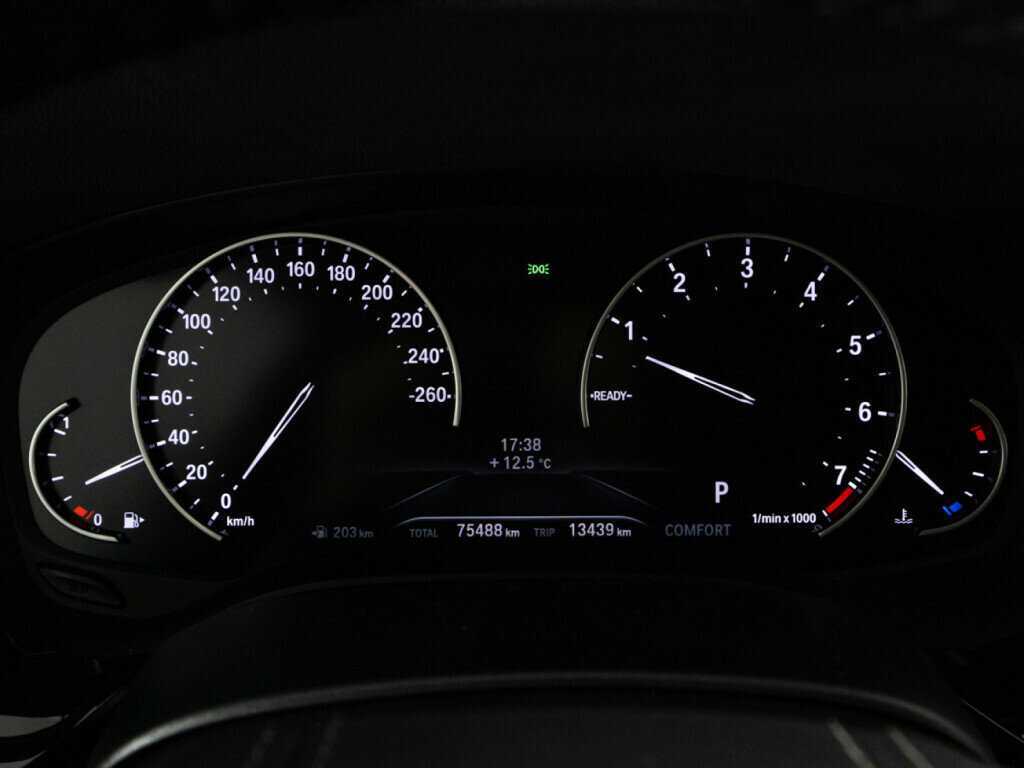 BMW 5 серии 2020 года с пробегом. Фото: #11