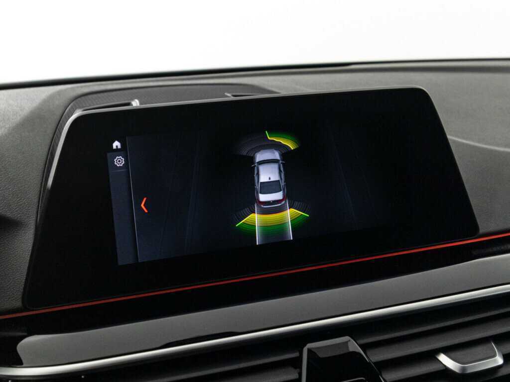 BMW 5 серии 2020 года с пробегом. Фото: #18