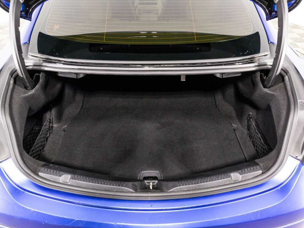 Mercedes-Benz E-Класс 2021 года с пробегом. Фото: #14