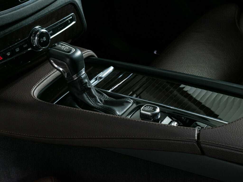 Volvo XC90 2018 года с пробегом. Фото: #11