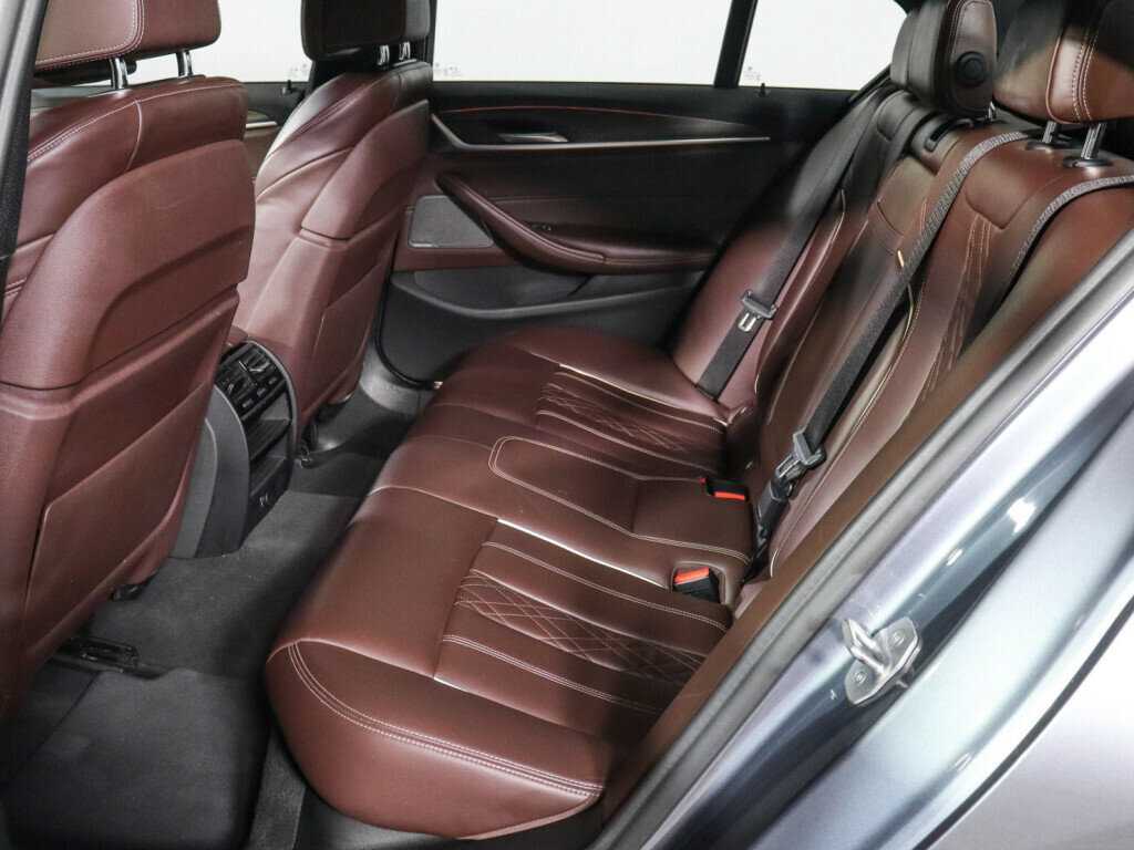BMW 5 серии 2018 года с пробегом. Фото: #7