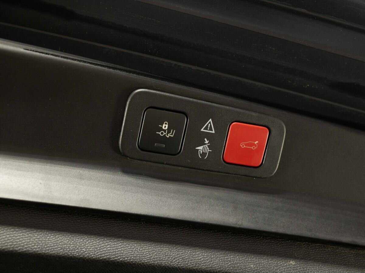 Peugeot 5008 2018 года с пробегом. Фото: #27