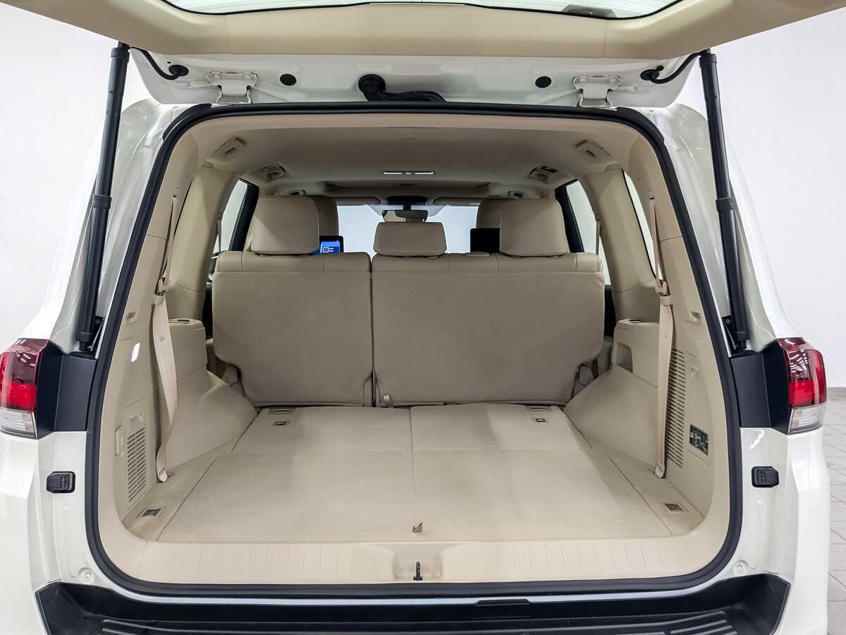 Toyota Land Cruiser 2022 года с пробегом. Фото: #9