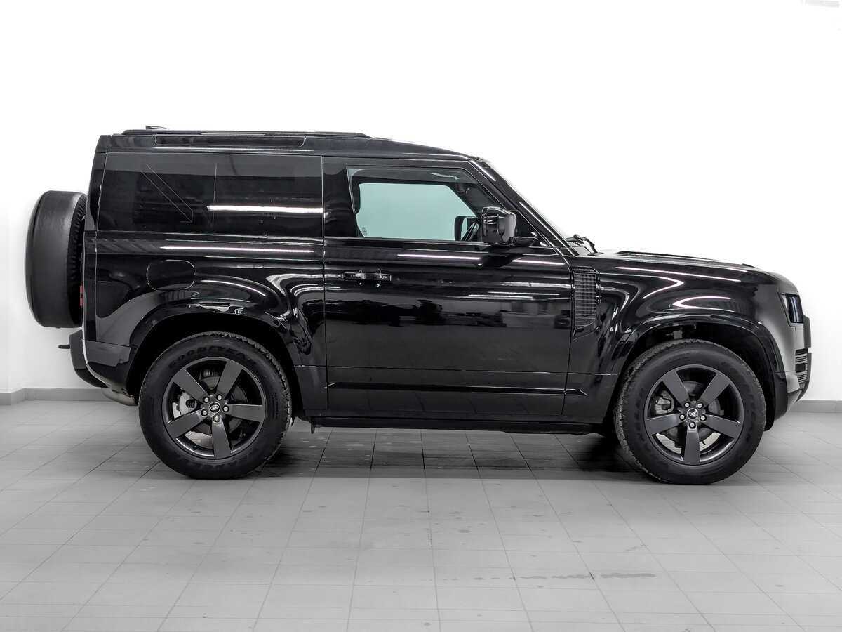 Land Rover Defender 2021 года с пробегом. Фото: #3