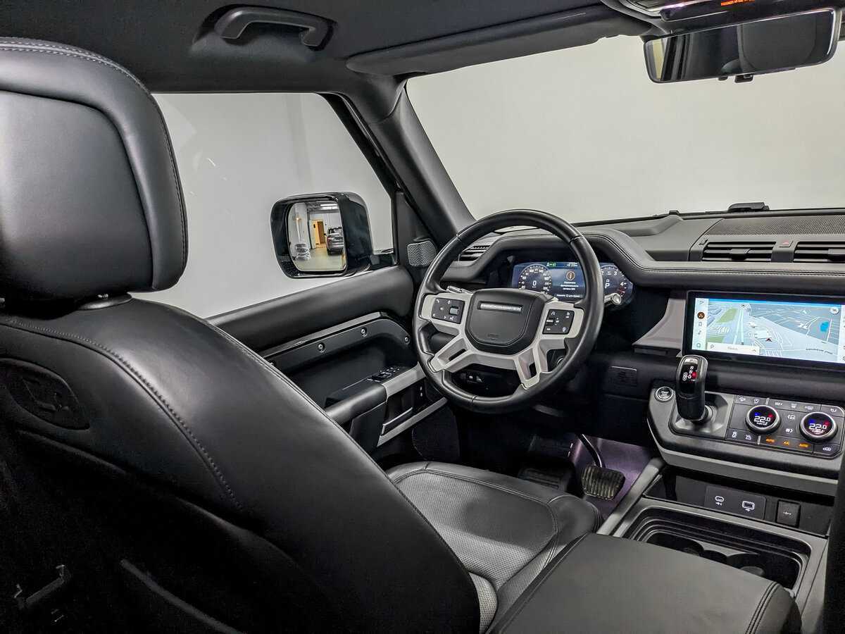 Land Rover Defender 2021 года с пробегом. Фото: #27