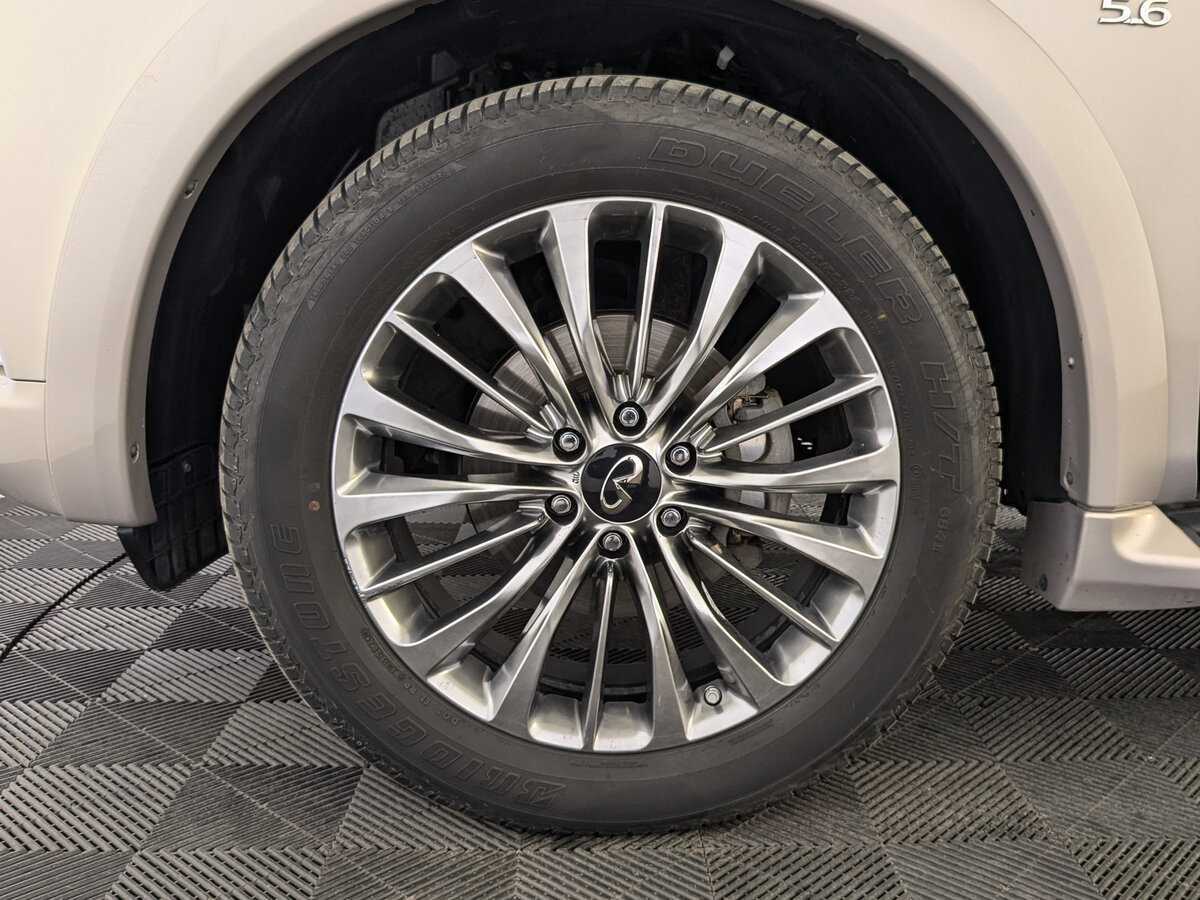 Infiniti QX80 2018 года с пробегом. Фото: #11