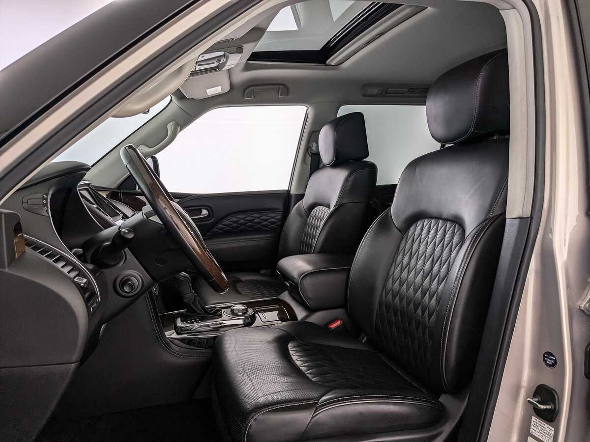 Infiniti QX80 2018 года с пробегом. Фото: #19