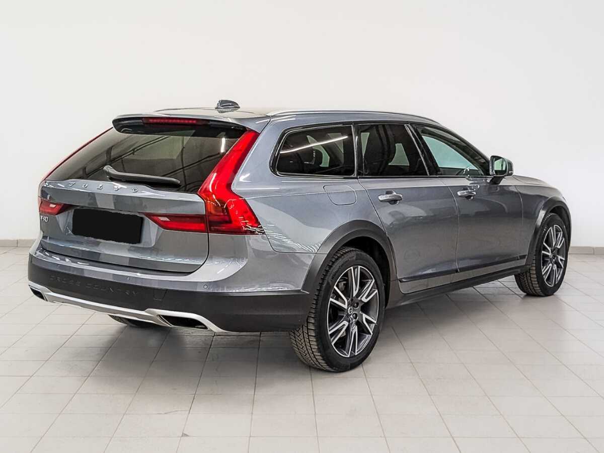 Volvo V90 Cross Country 2018 года с пробегом. Фото: #4