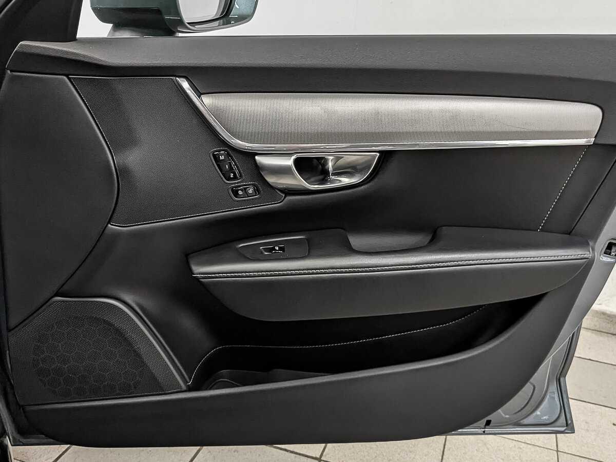Volvo V90 Cross Country 2018 года с пробегом. Фото: #23