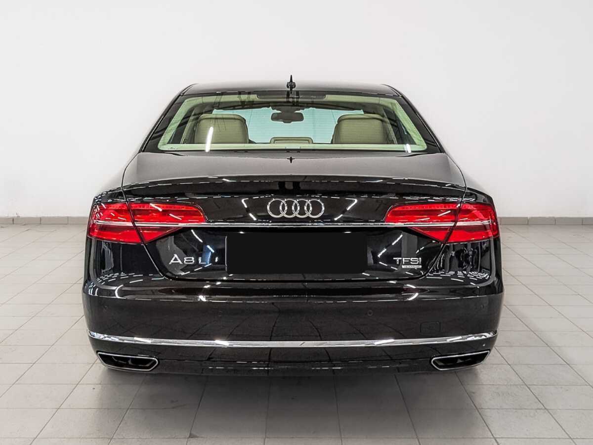 Audi A8 2014 года с пробегом. Фото: #5