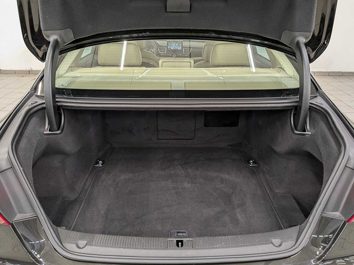 Audi A8 2014 года с пробегом. Фото: #9