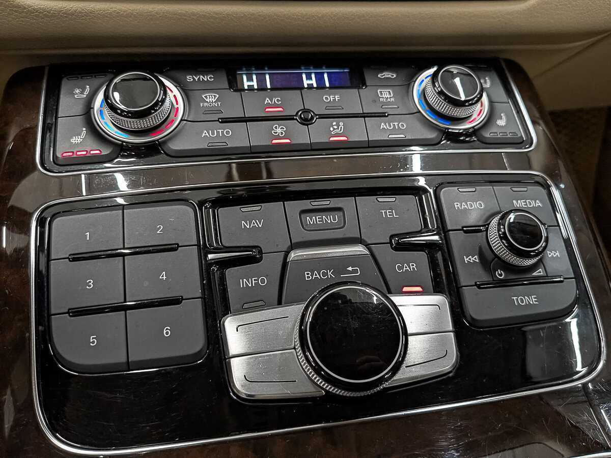 Audi A8 2014 года с пробегом. Фото: #27