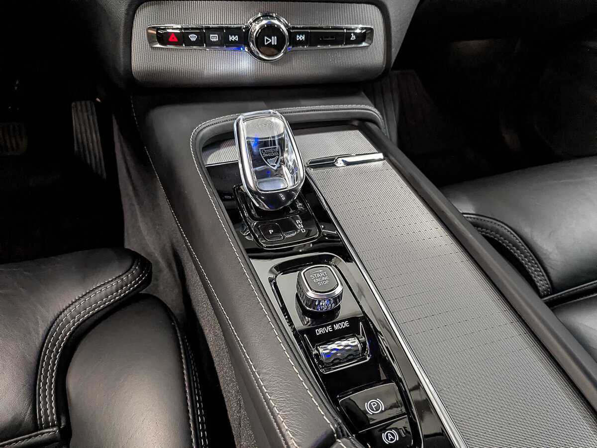 Volvo XC90 2020 года с пробегом. Фото: #20