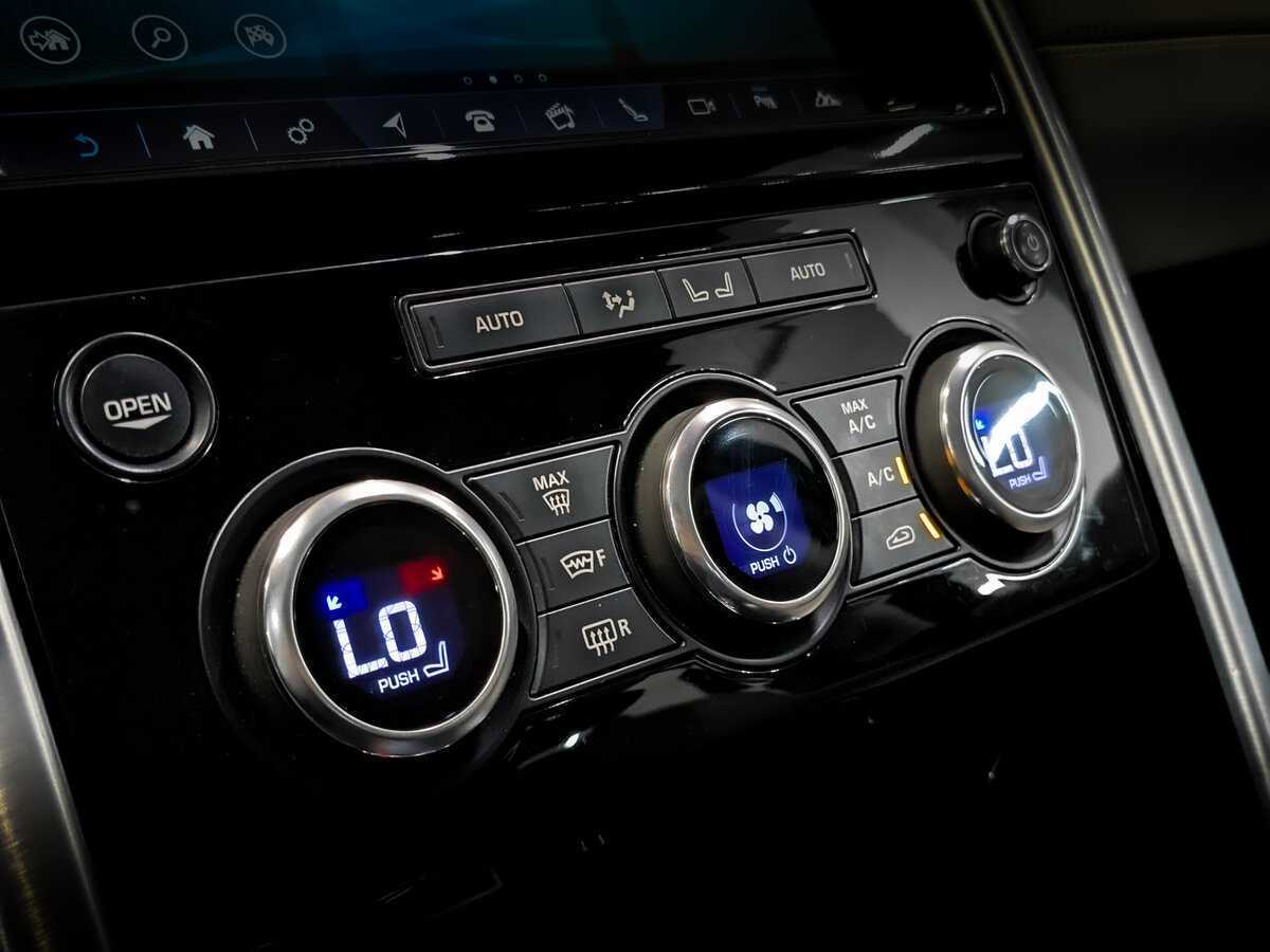 Land Rover Discovery 2018 года с пробегом. Фото: #25