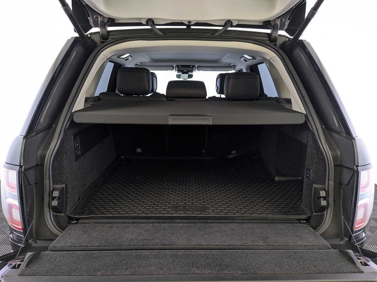 Land Rover Range Rover 2018 года с пробегом. Фото: #9
