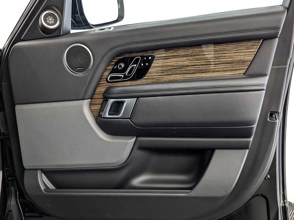Land Rover Range Rover 2018 года с пробегом. Фото: #23