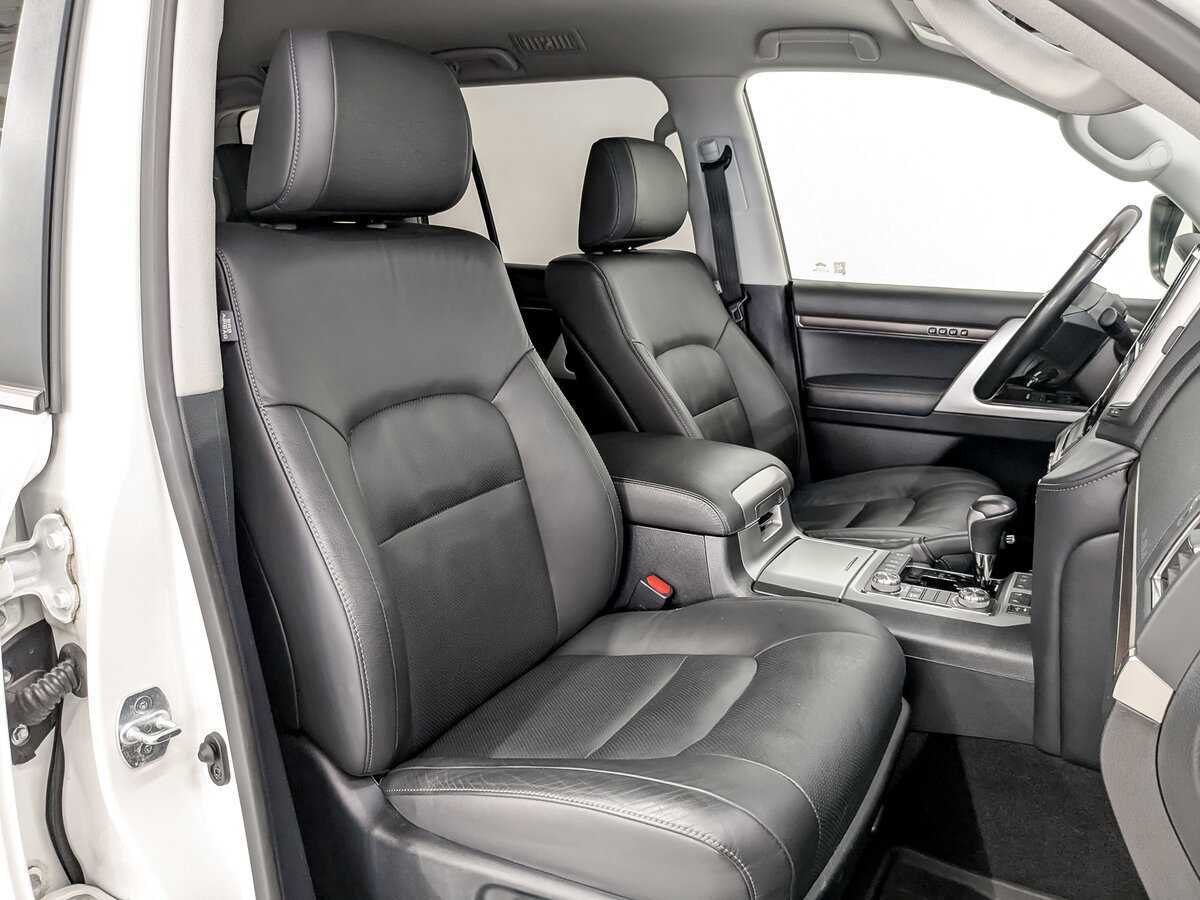 Toyota Land Cruiser 2020 года с пробегом. Фото: #23