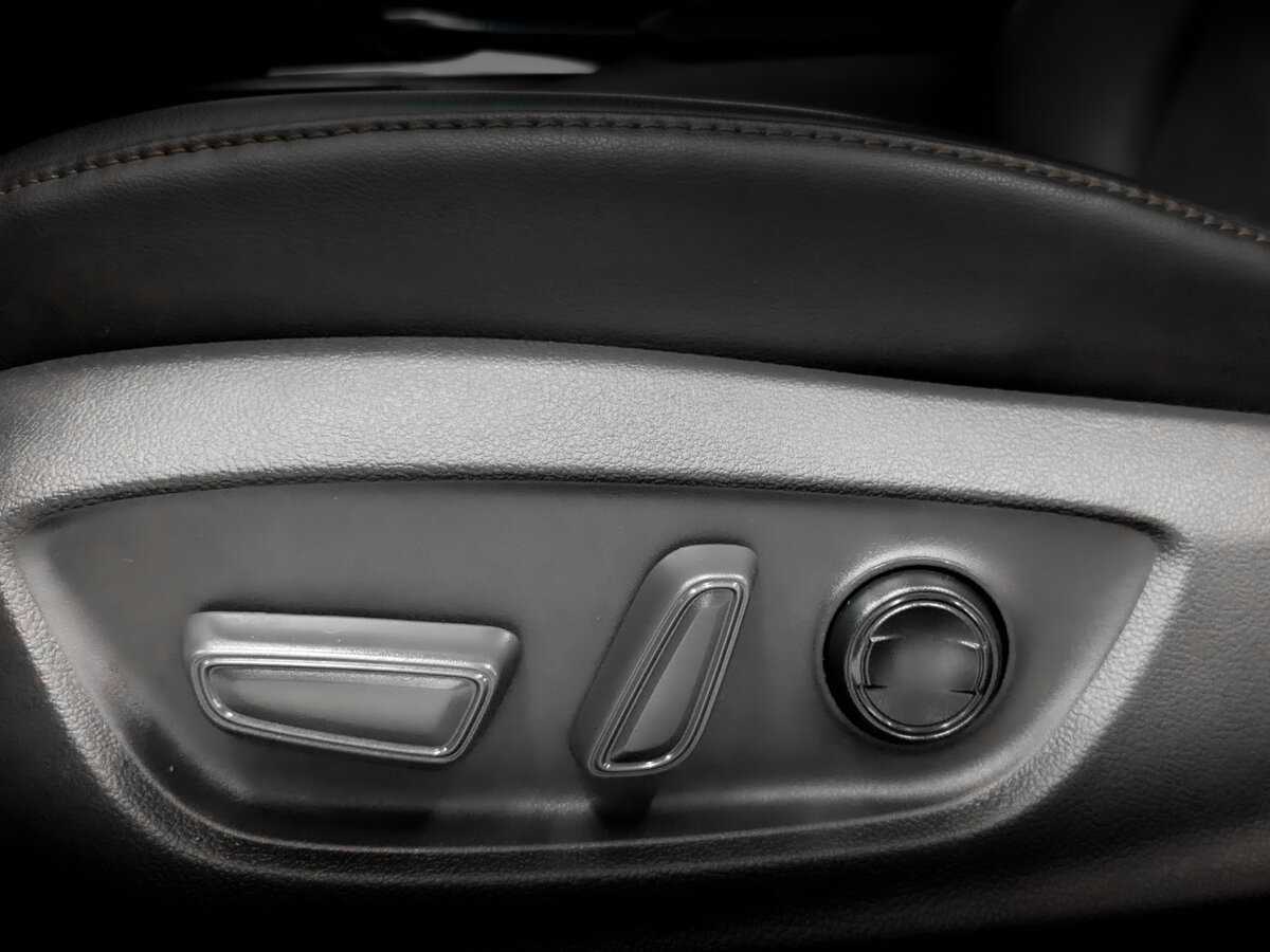 Toyota Camry 2022 года с пробегом. Фото: #20