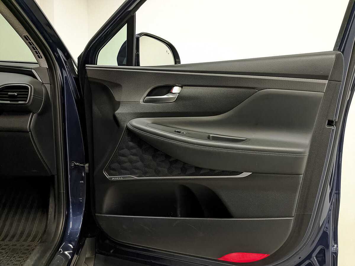 Hyundai Santa Fe 2018 года с пробегом. Фото: #22