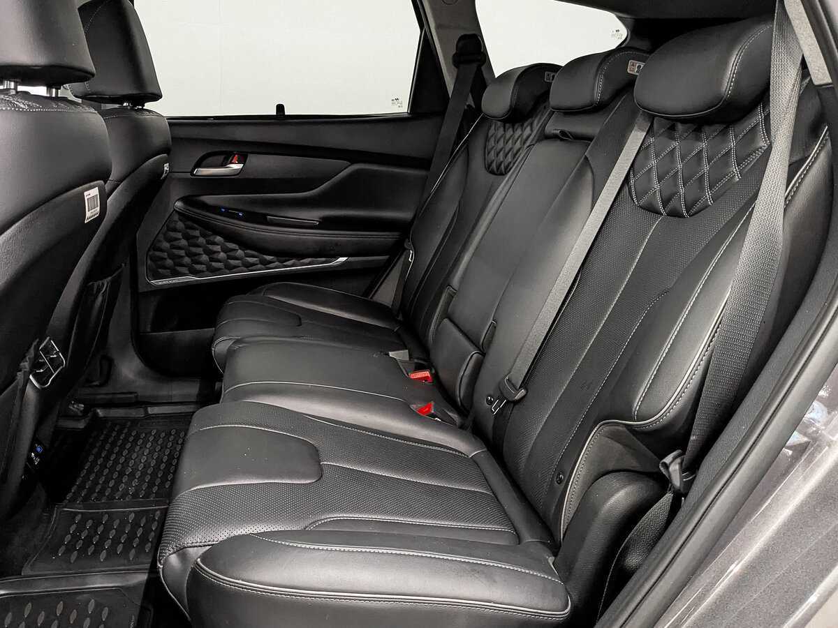 Hyundai Santa Fe 2022 года с пробегом. Фото: #17