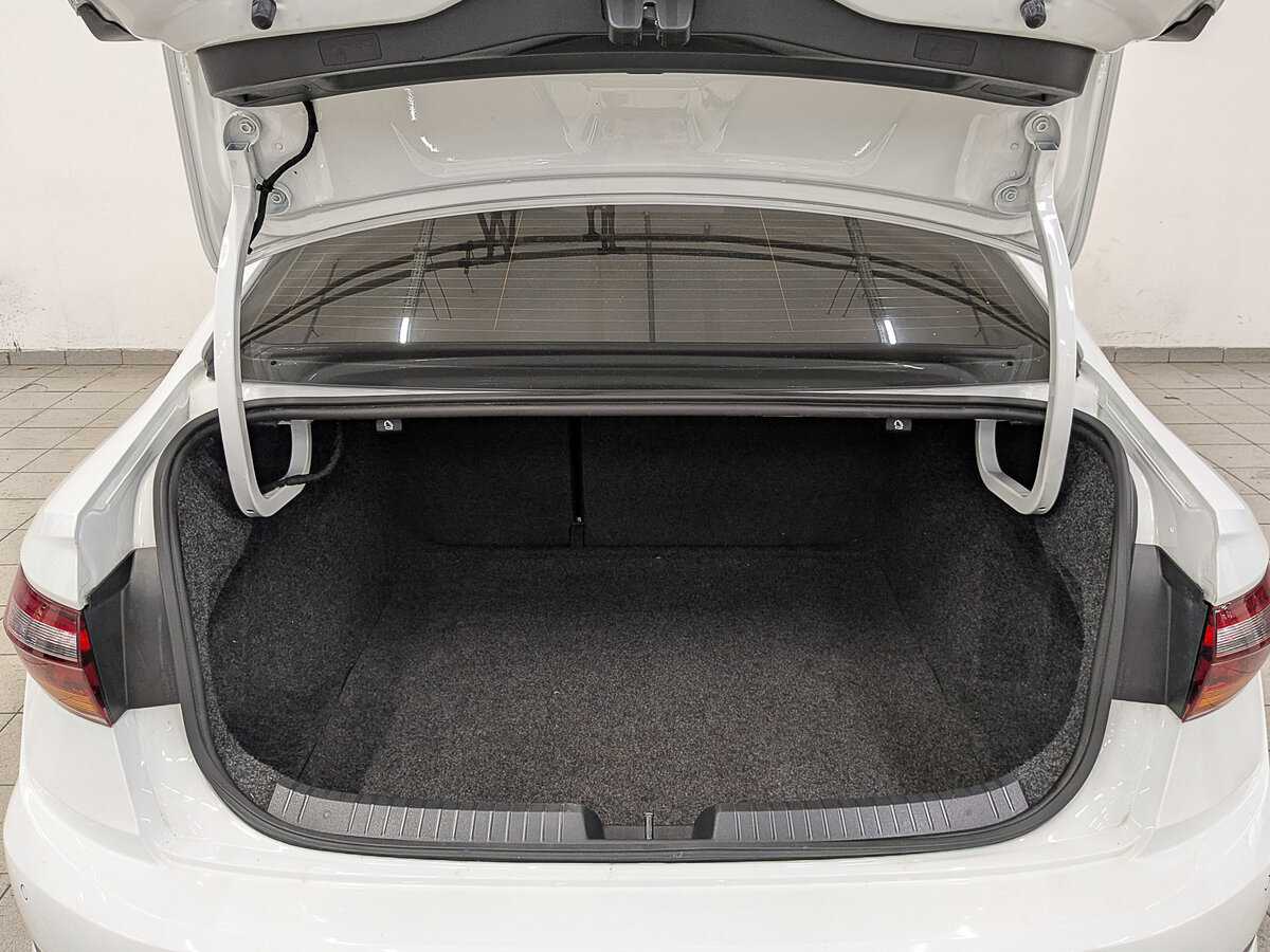 Volkswagen Jetta 2020 года с пробегом. Фото: #9