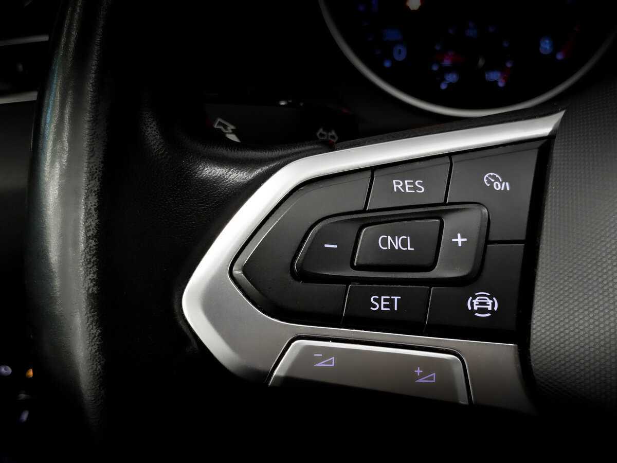 Volkswagen Tiguan 2021 года с пробегом. Фото: #24