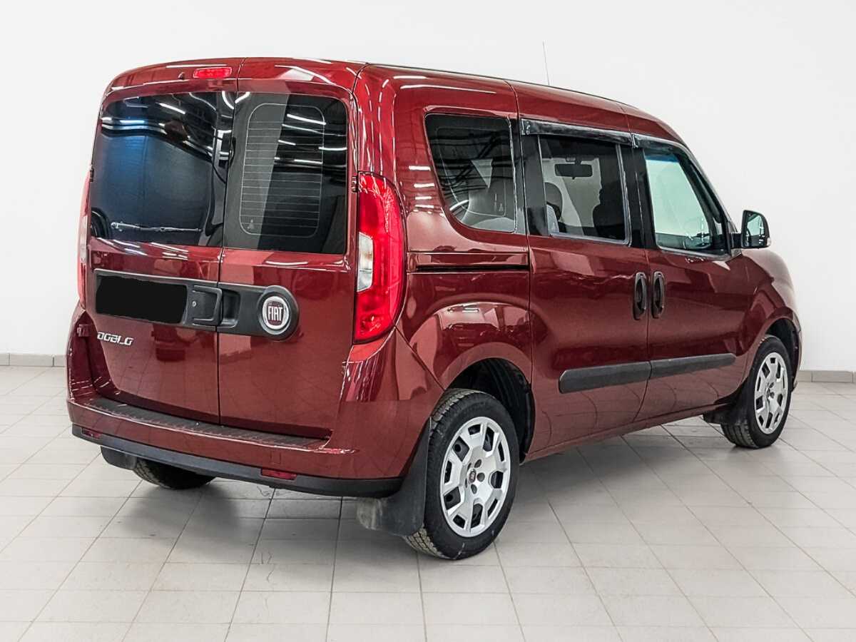 Fiat Doblo 2017 года с пробегом. Фото: #4