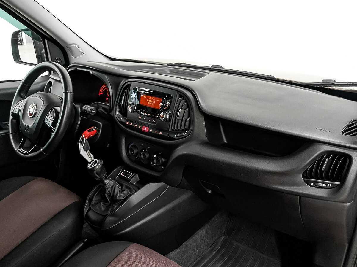 Fiat Doblo 2017 года с пробегом. Фото: #12