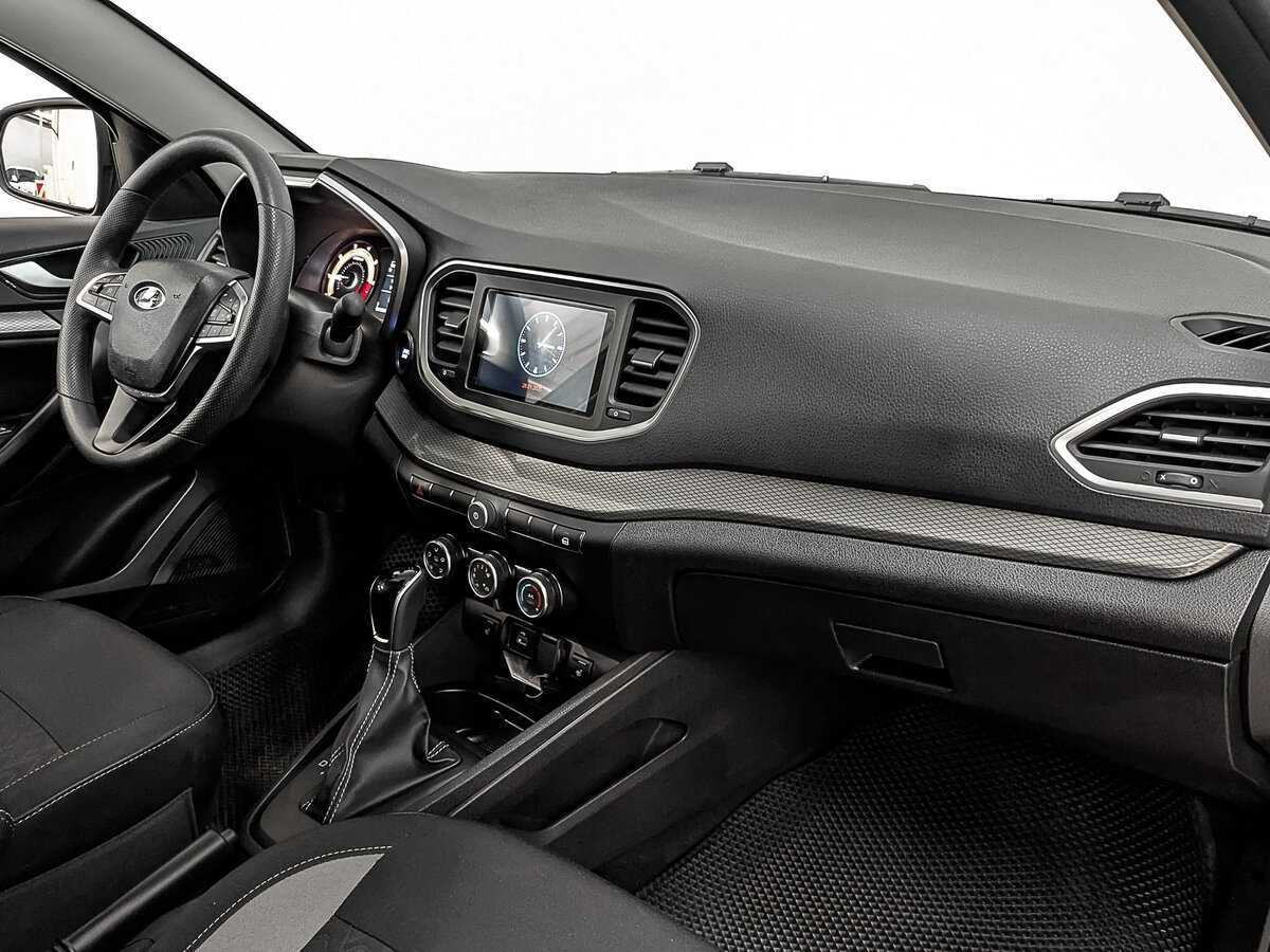 Lada (ВАЗ) Vesta 2024 года с пробегом. Фото: #12