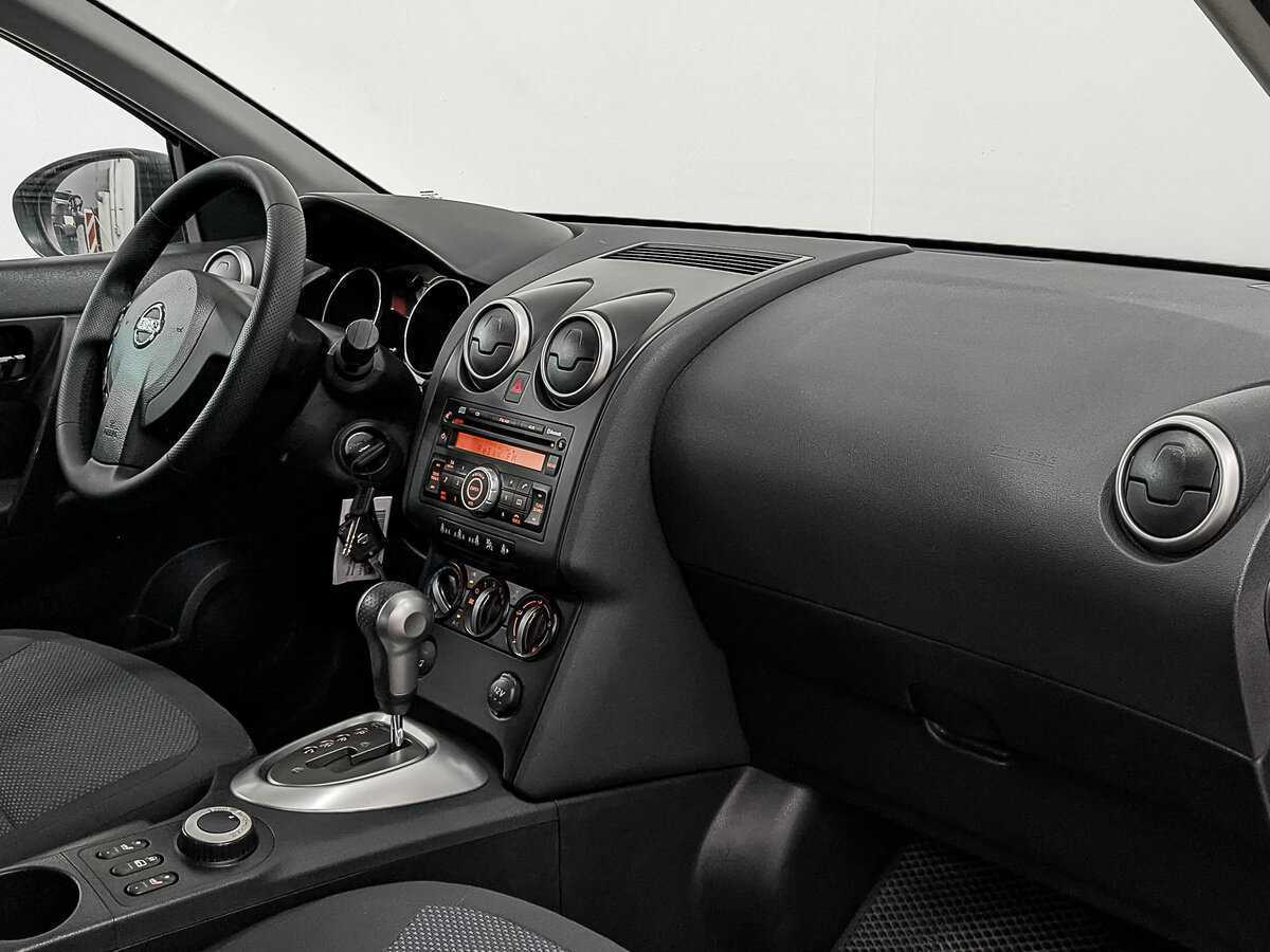 Nissan Qashqai 2009 года с пробегом. Фото: #12