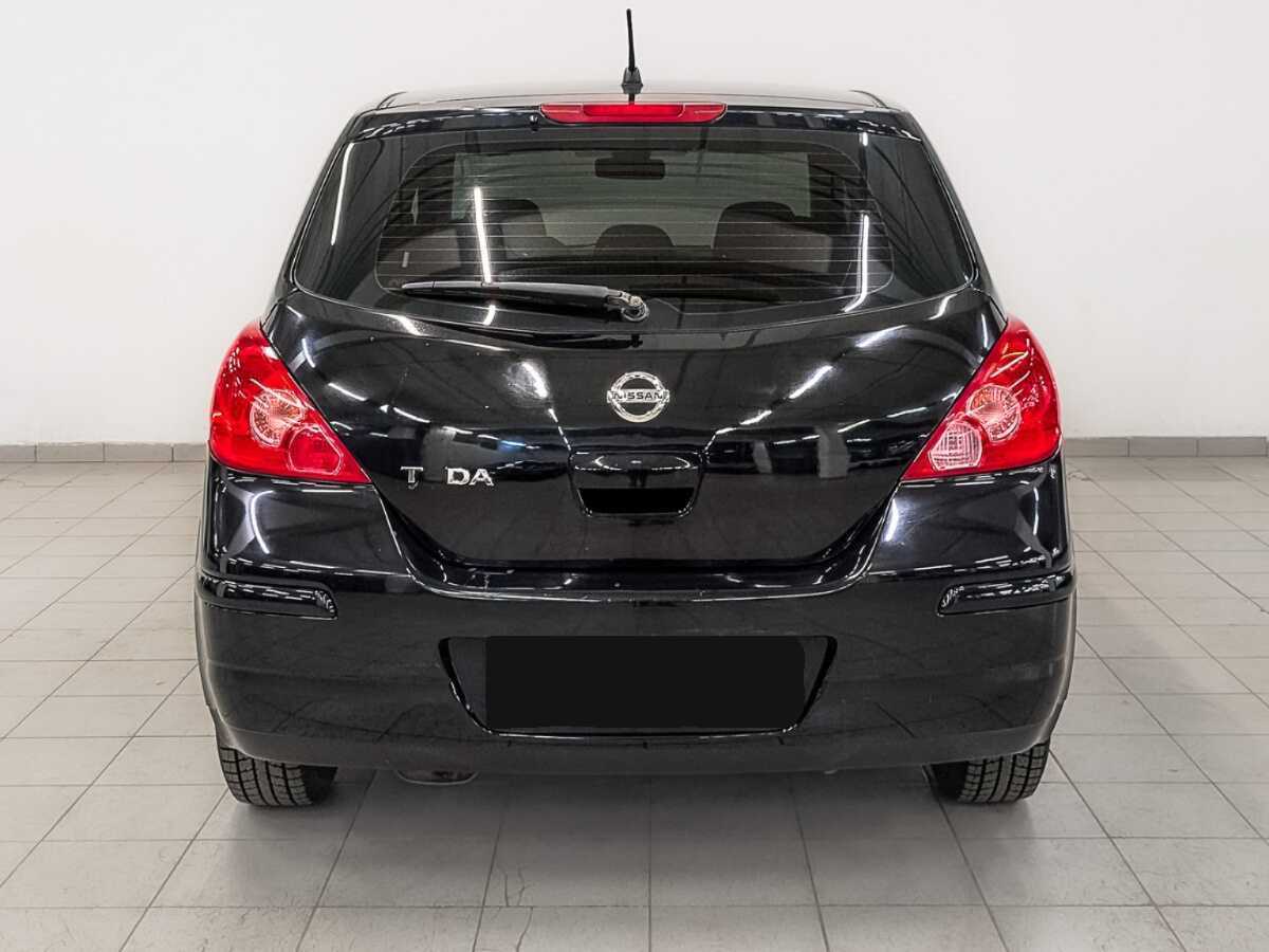 Nissan Tiida 2010 года с пробегом. Фото: #5