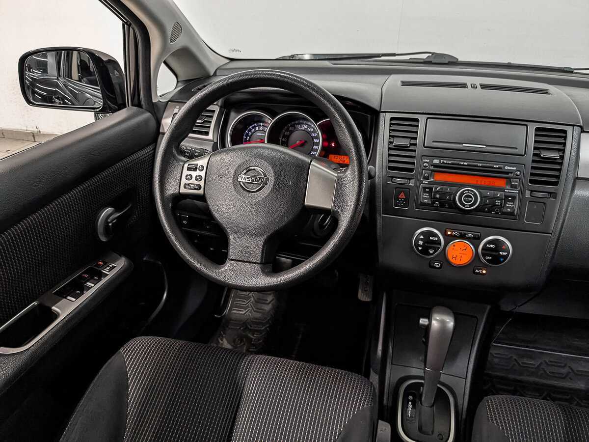 Nissan Tiida 2010 года с пробегом. Фото: #24