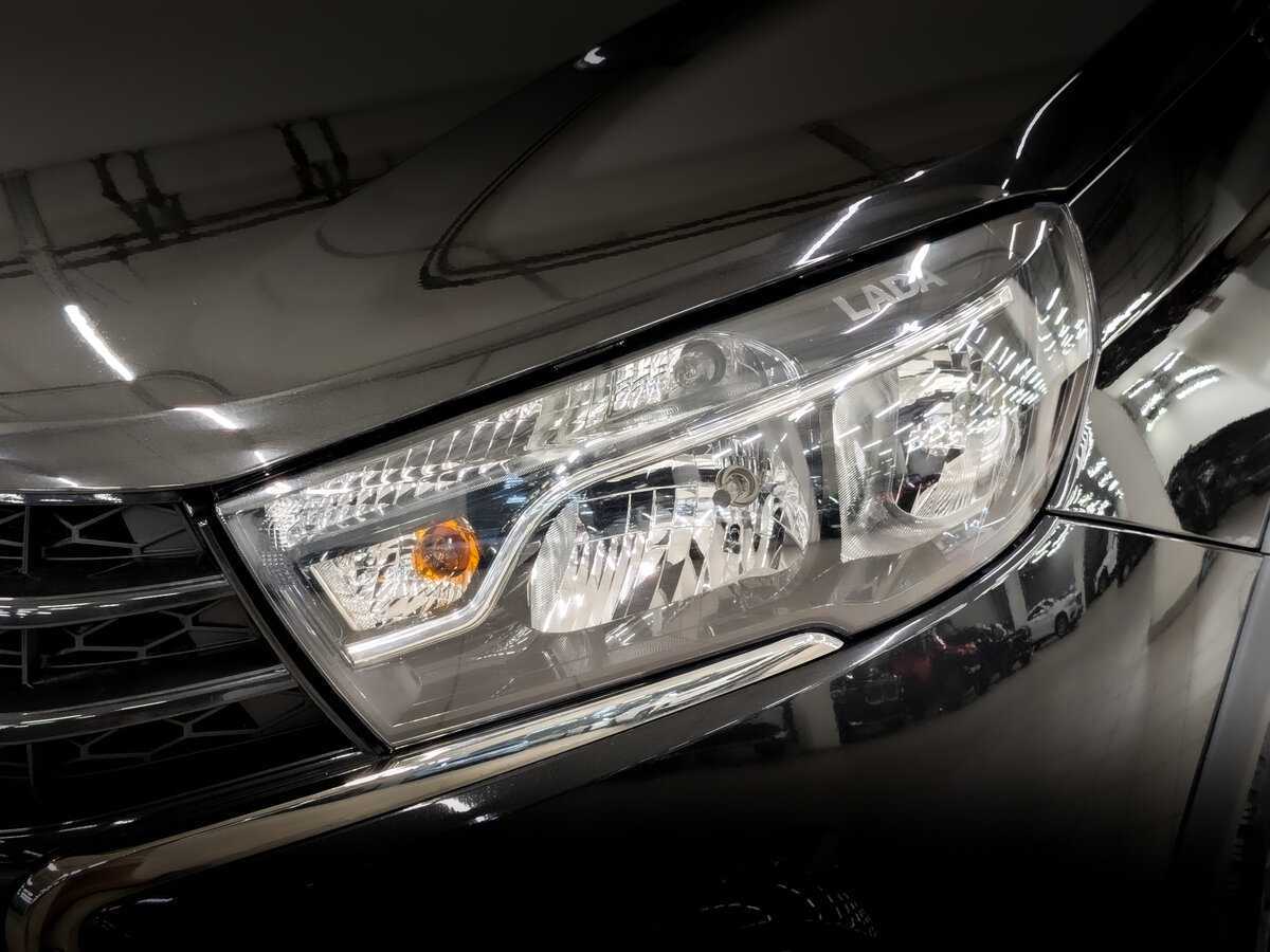 Б/У Лада (ВАЗ) Веста 2019 года. Фото: #16