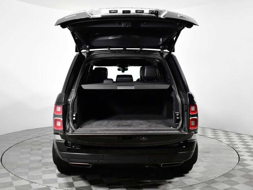 Land Rover Range Rover 2020 года с пробегом. Фото: #18