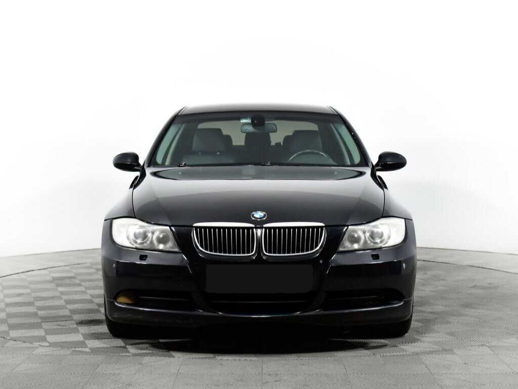 BMW 3 серии 2008 года с пробегом. Фото: #1