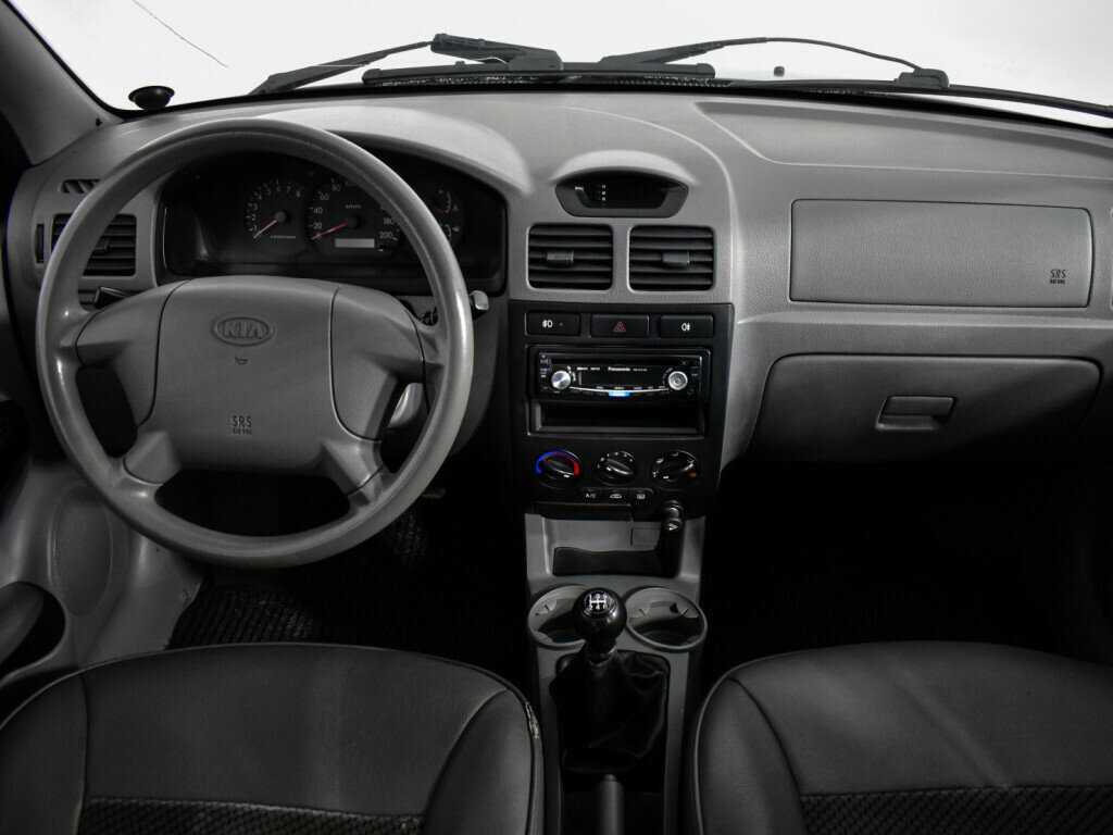Kia Rio 2005 года с пробегом. Фото: #10